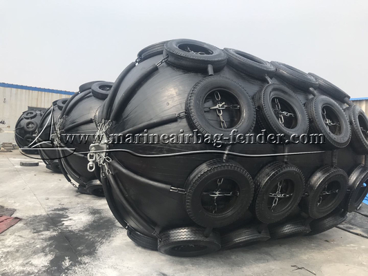 Gemi ve rıhtım koruması için Deniz Pnömatik Kauçuk Fender Bumper 50kpa 80kpa