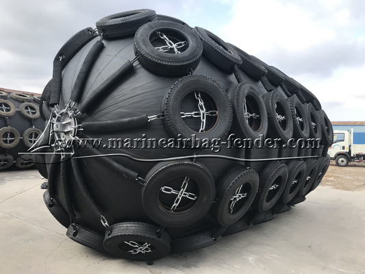 Gemi ve rıhtım koruması için Deniz Pnömatik Kauçuk Fender Bumper 50kpa 80kpa