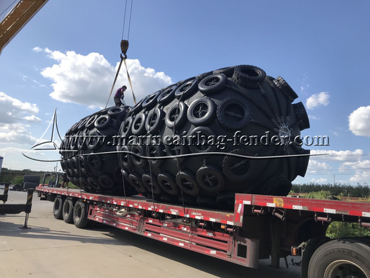 Gemi ve rıhtım koruması için Deniz Pnömatik Kauçuk Fender Bumper 50kpa 80kpa