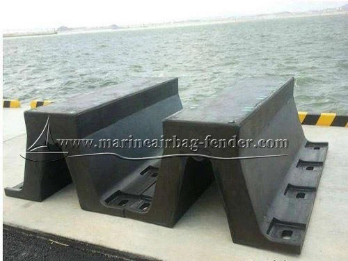 Doğal Kauçuk Dock Fender / Wharf ve Bumper için Kemer Kauçuk Fender