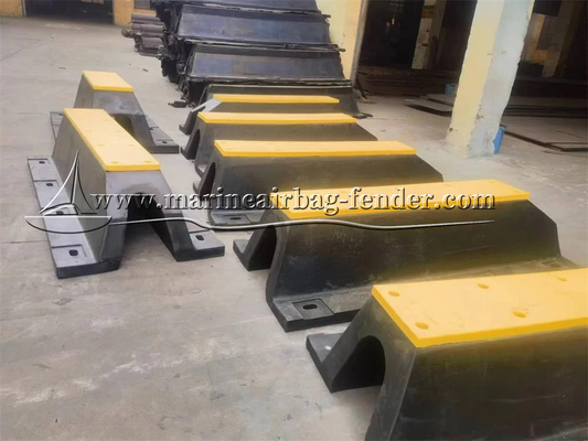 Doğal Kauçuk Dock Fender / Wharf ve Bumper için Kemer Kauçuk Fender