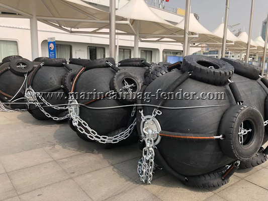 1.2m X 2m Pnömatik Kauçuk Fender Yokohama Tipi Şişme Gemi