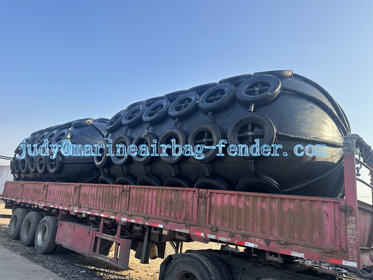 Liman Gemisi Pnömatik Kauçuk Fender Liman Koruması İçin Dayanıklı Yaşlanmaya Dirençli